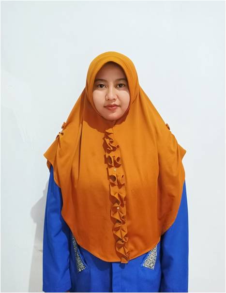 Siti Ilmiyatur Rosyidah, Amd.Keb