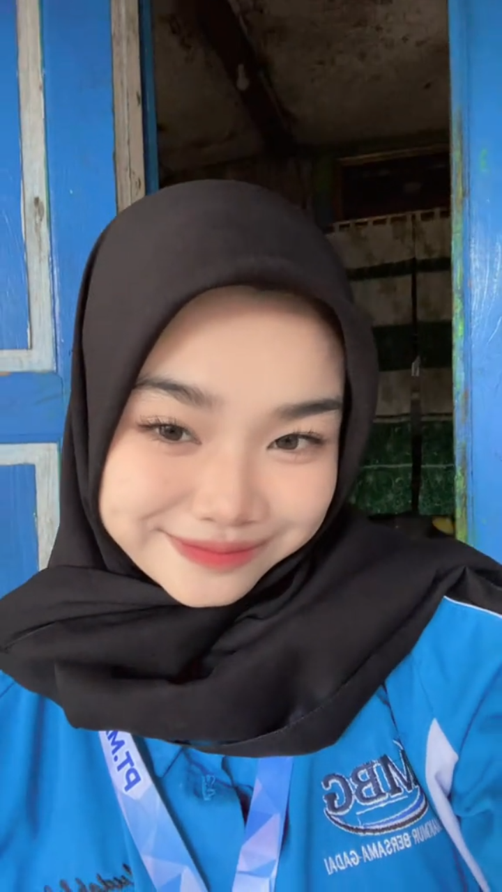 Ayuh Wahyuni