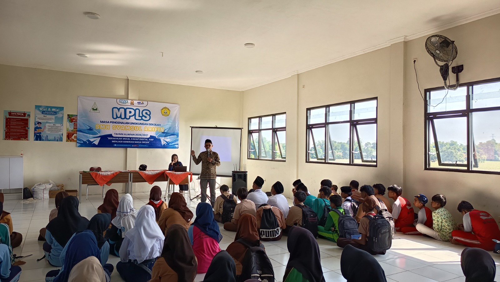 Menilik Persiapan Pra-MPLS SMK Syamsul Arifin: Langkah Awal Menjadi Generasi Unggul dan Berakhlak Mulia